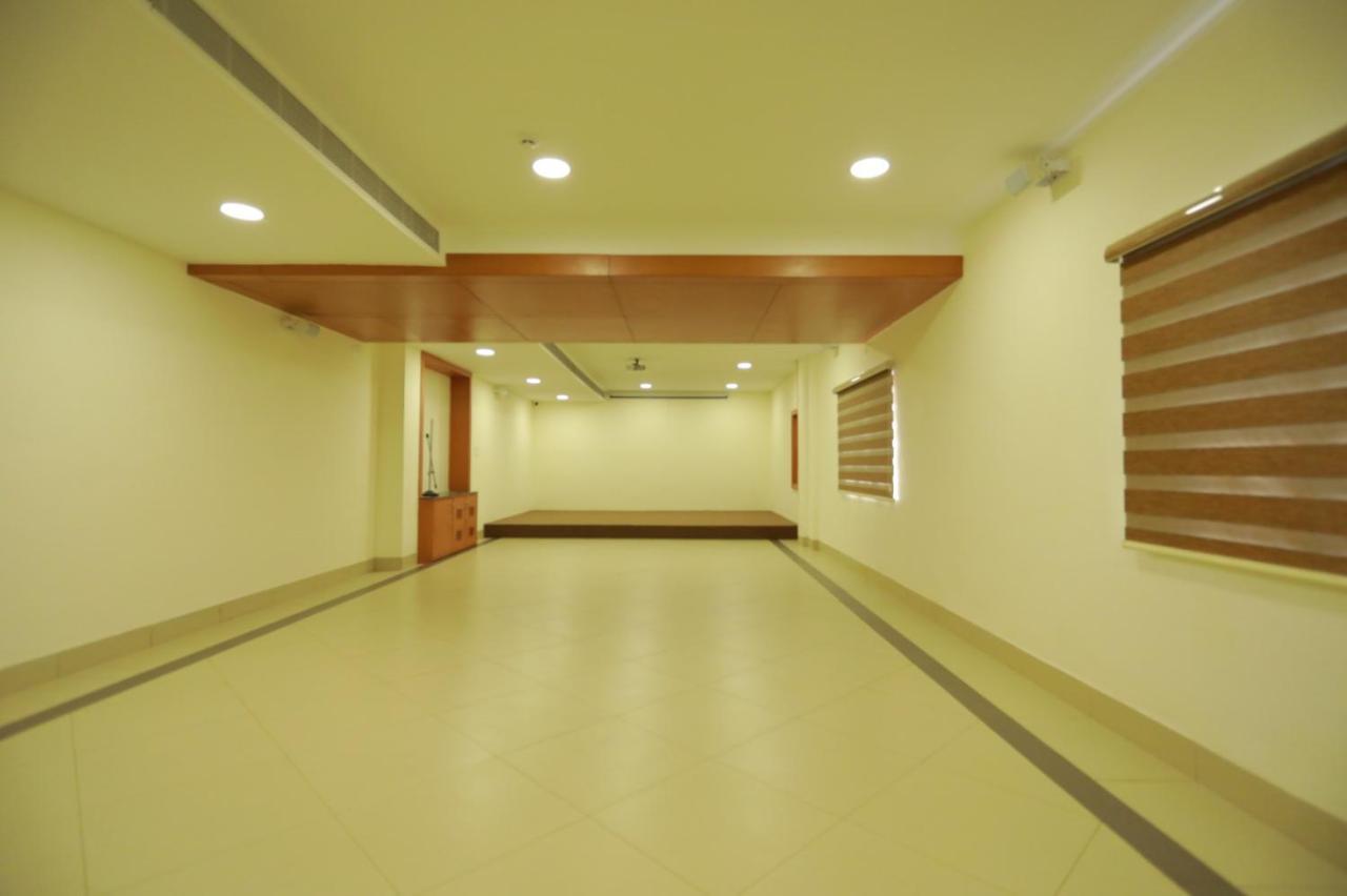 Hotel Ashok Palace Karur  Ngoại thất bức ảnh