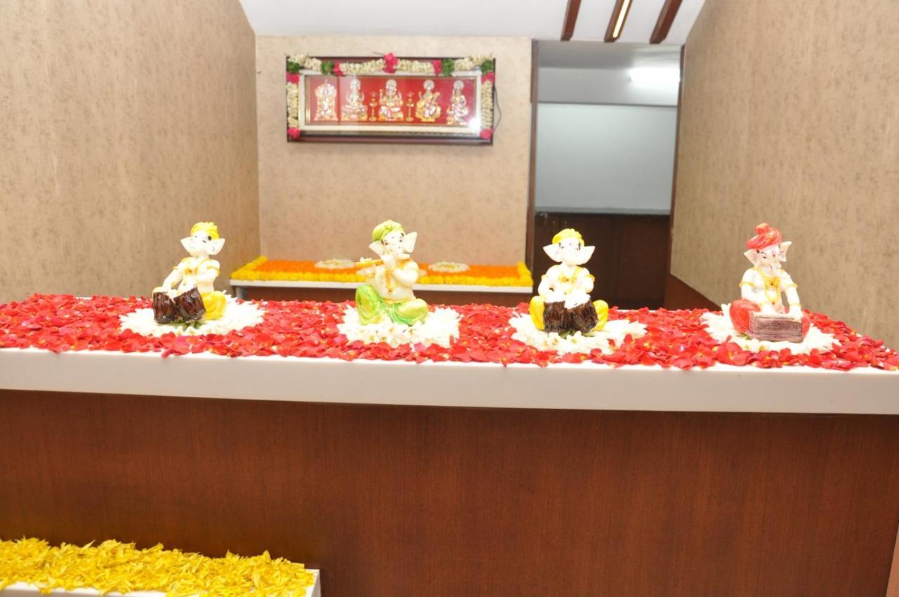 Hotel Ashok Palace Karur  Ngoại thất bức ảnh